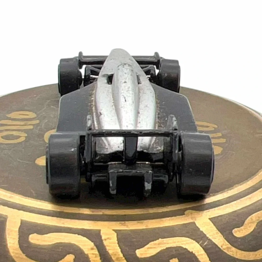 Hot Wheels 1993 Indy Car Black Silver Diecast Formula 1‎ Racer McDonalds Toy